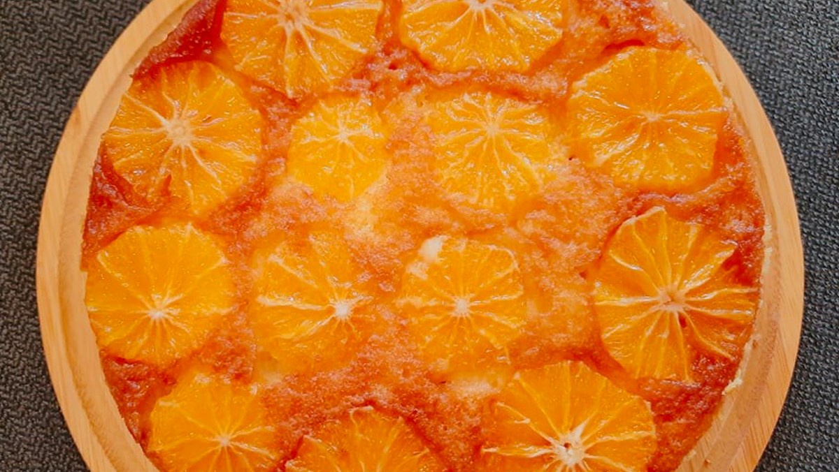Bánh bông lan cam caramel