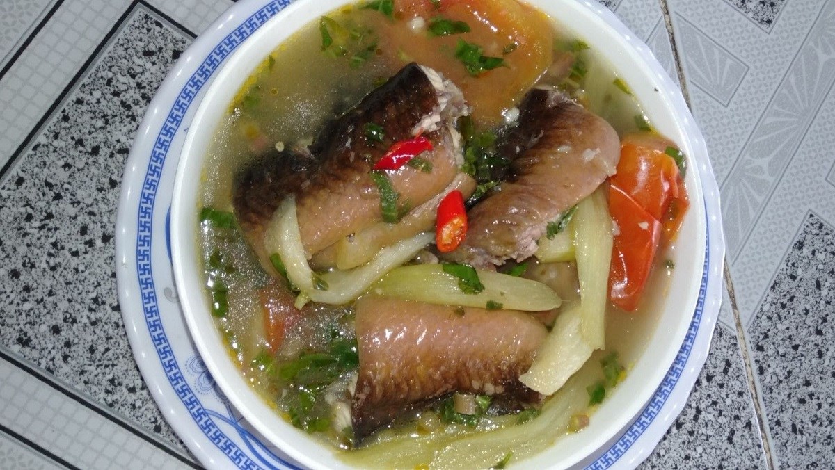 Canh chua lươn bạc hà