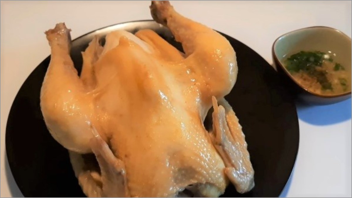 Cách làm gà hấp bia mềm thơm vàng ươm hấp dẫn cho cả nhà