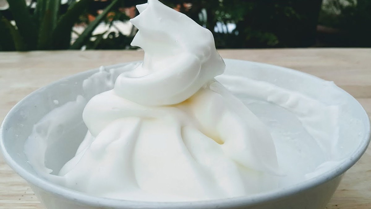 Kem tươi từ sữa tươi
