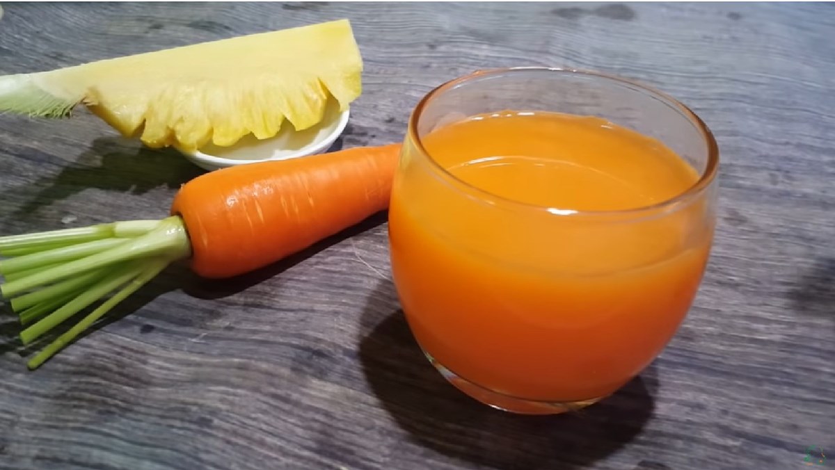 Nước ép cà rốt dứa