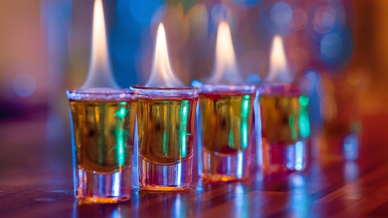 shot glass cho cocktail