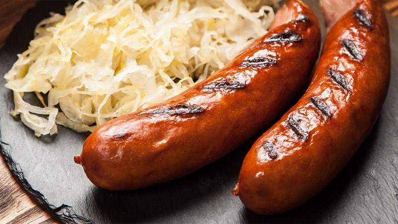 Xúc xích Bratwurst