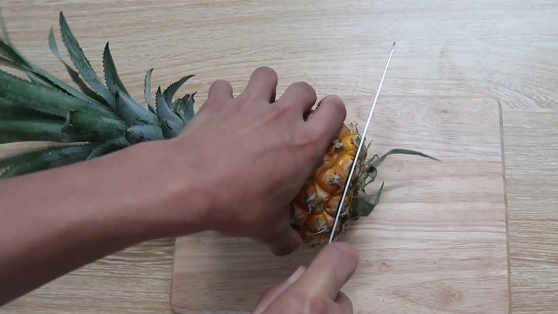  Tạo hình thân con cú mèo