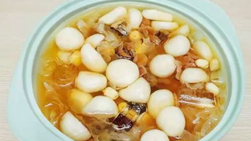 Chè củ năng nấm tuyết