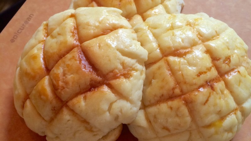 BÁNH BOLO