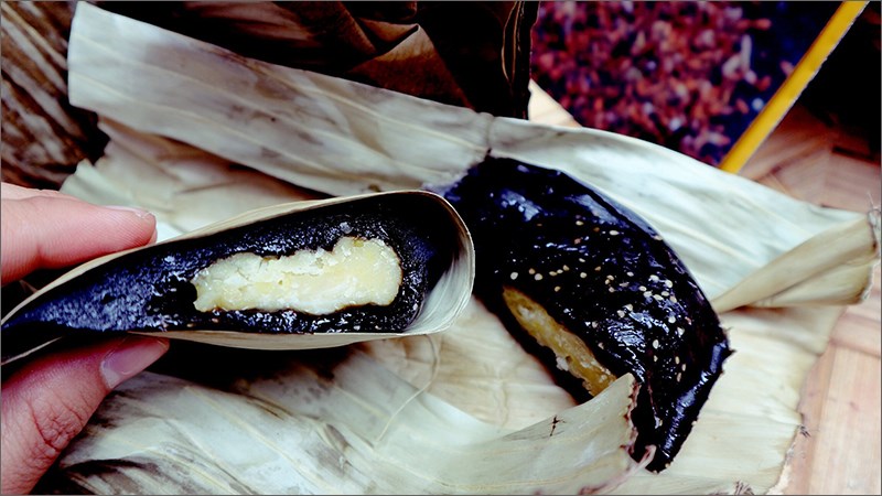 Bánh gai Tứ Trụ