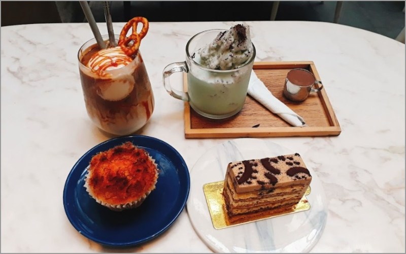 Tiệm bánh Wonderlust Cafe & Bakery