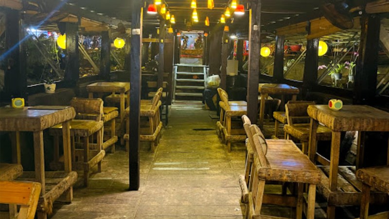 Quán The Cafe Ship