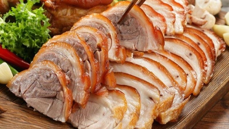 Thịt lợn cắp nách