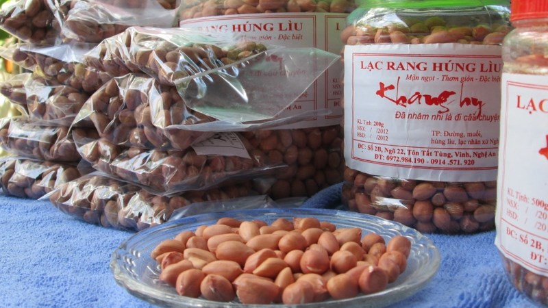 Lạc rang húng lìu