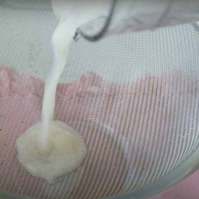 Bước 6 Làm thạch kem vải Panna Cotta vải mâm xôi