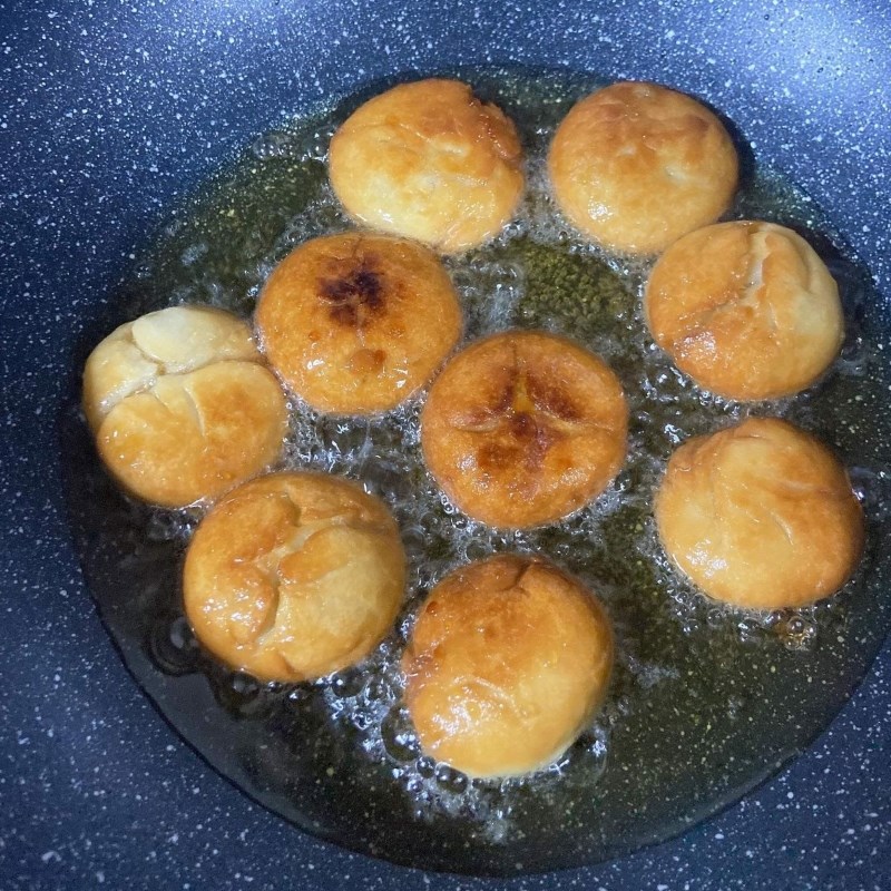 Bước 4 Chiên bánh Bánh bột mì chiên nhân đường