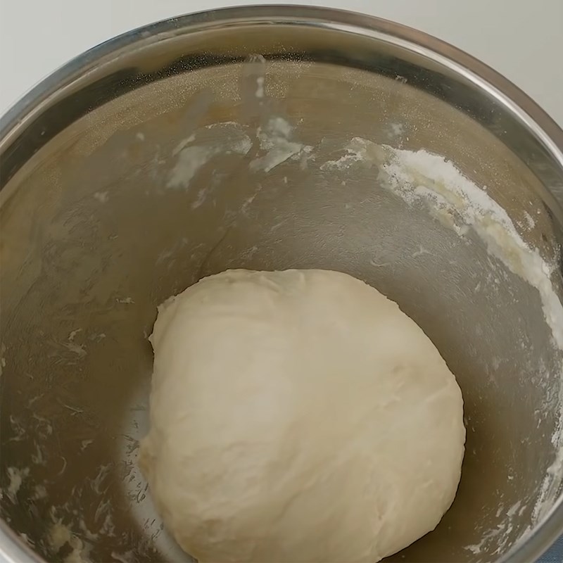 Bước 2 Gập bột Bánh mì ngọt bằng nồi chiên không dầu
