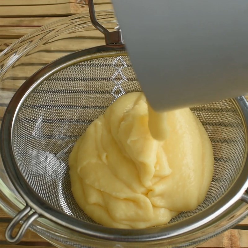 Bước 5 Làm kem custard chuối Bánh kem chuối