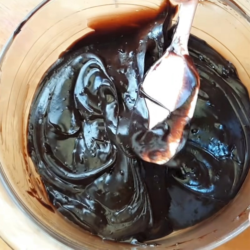 Bước 4 Làm nhân socola Bánh donut socola chiên