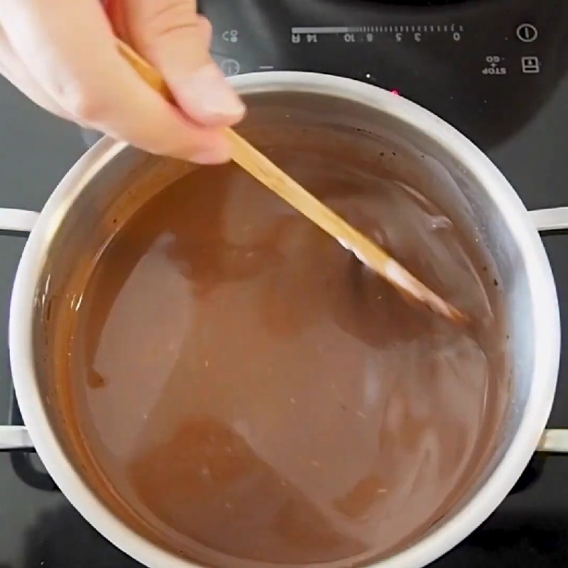 Bước 2 Nấu hỗn hợp cacao sữa dừa Socola sữa dừa nóng