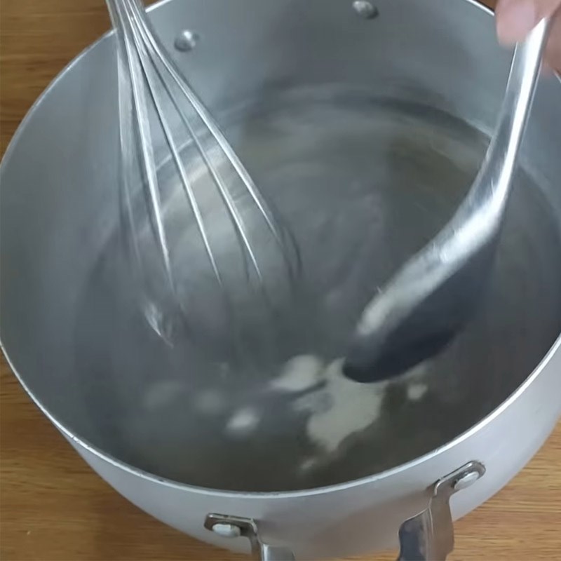 Bước 2 Nấu hỗn hợp rau câu hạt é Thạch sữa chua hạt é