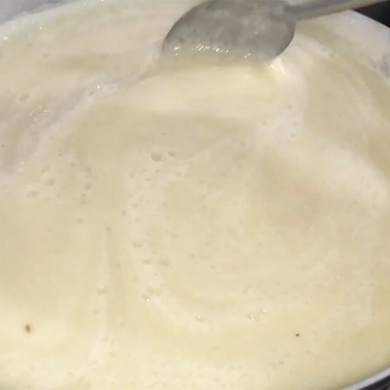 Bước 3 Nấu mãng cầu gai với sữa Kem mãng cầu gai (mãng cầu xiêm)