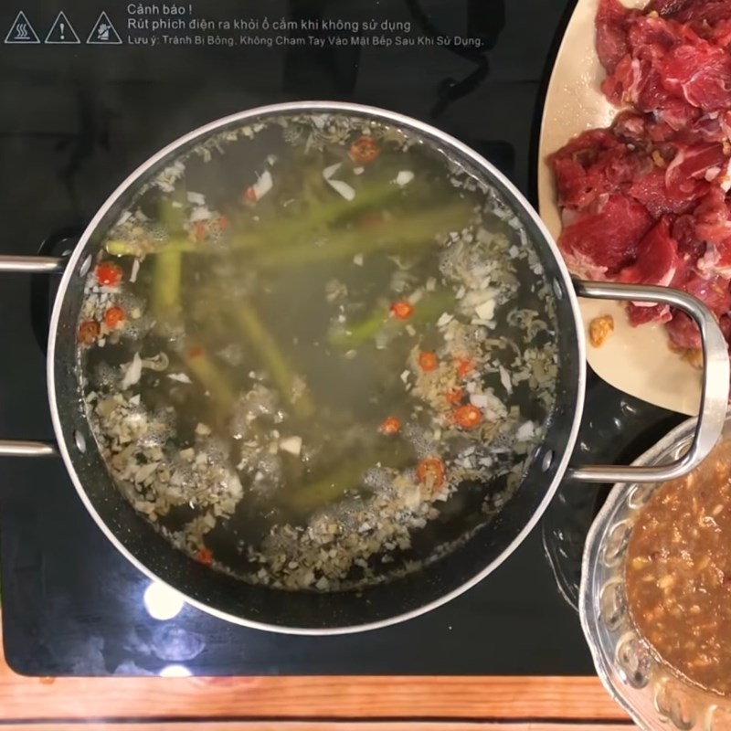 Bước 3 Nấu nước dấm nhúng bò Lẩu bò nhúng dấm (giấm)