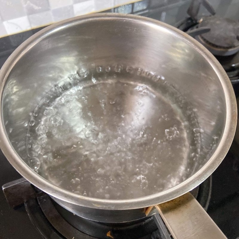Bước 1 Nhồi bột Bánh bột mì chiên nhân đường