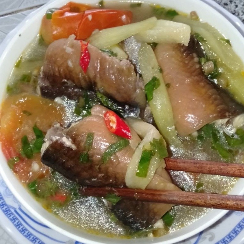 Bước 3 Thành phẩm Canh chua lươn bạc hà