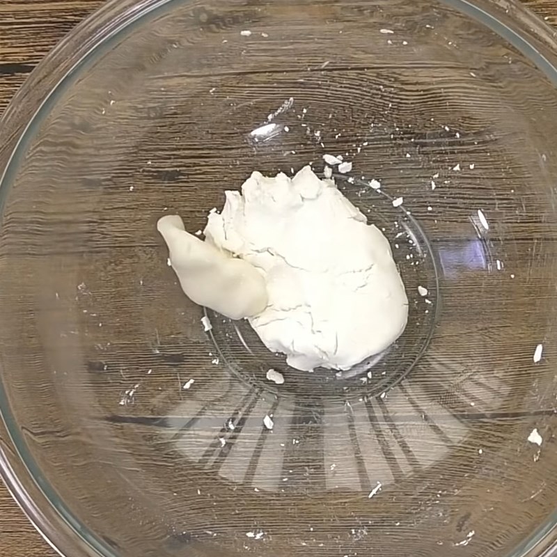 Bước 3 Trộn bột bánh Chè trôi nước nhân đậu phộng