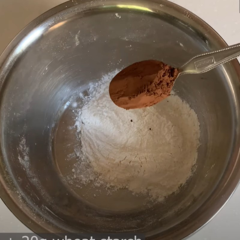 Bước 2 Trộn bột bánh bao socola Bánh bao socola 2 lớp