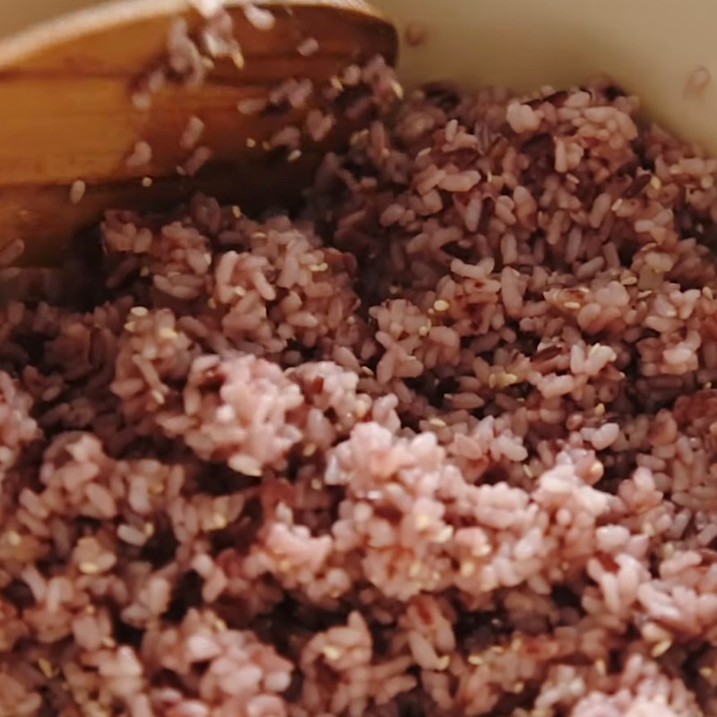 Bước 5 Trộn cơm Kimbap chay thịt bò gạo lứt
