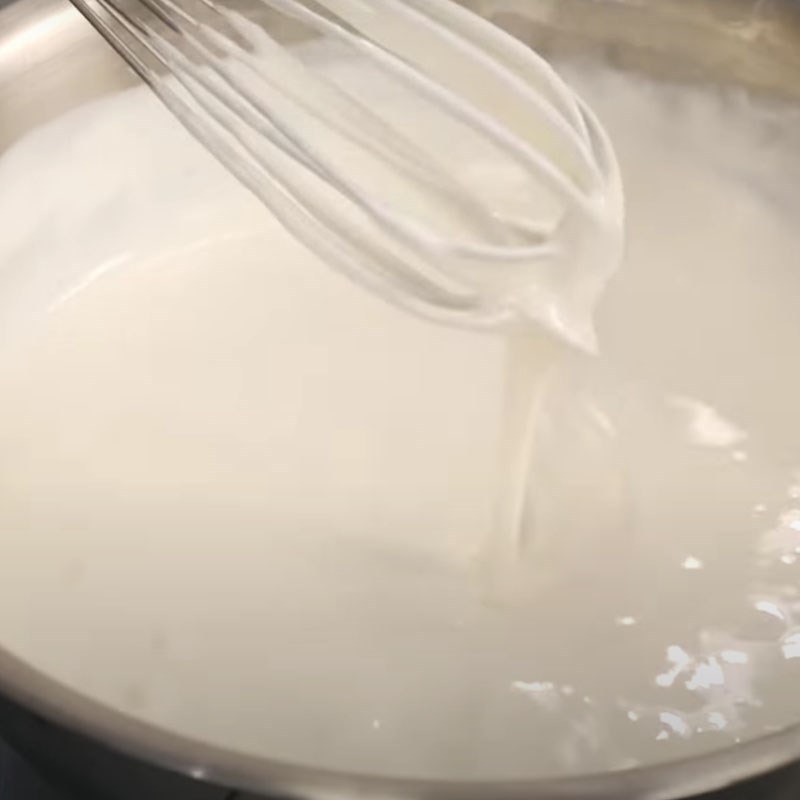 Bước 3 Trộn mãng cầu ta với kem sữa Kem mãng cầu ta (quả na)