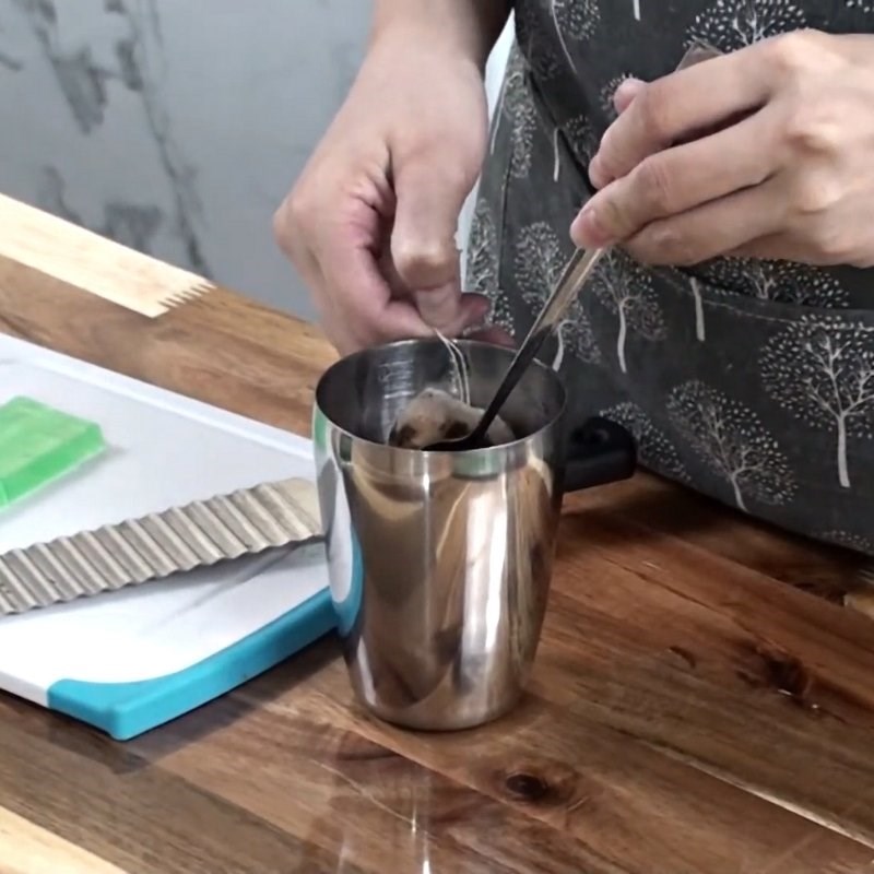 Bước 3 Ủ trà Trà sữa thạch bạc hà