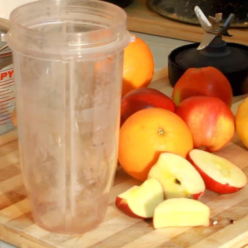 Bước 1 Sơ chế nguyên liệu Nước ép cam táo