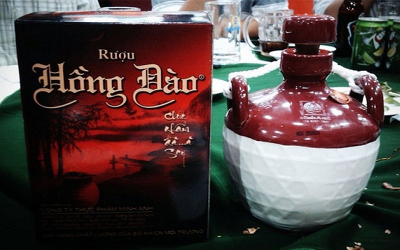 Rượu Hồng Đào