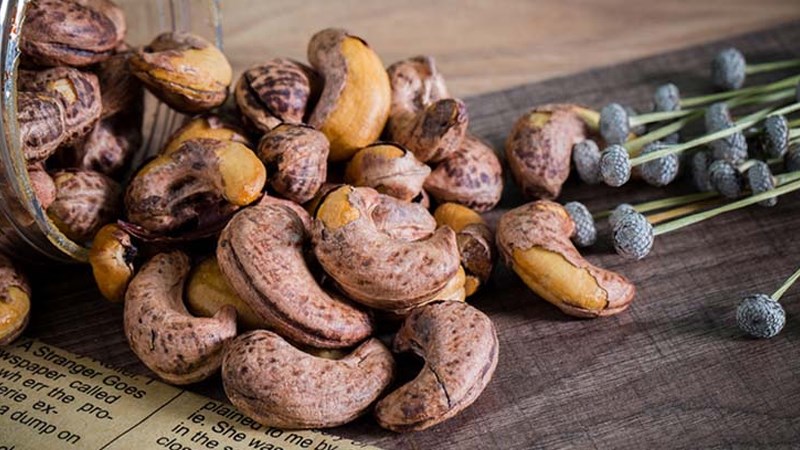 Giá hạt điều bao nhiêu?