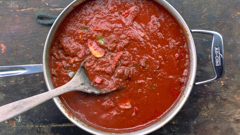 Sốt Cacciatore - Italia