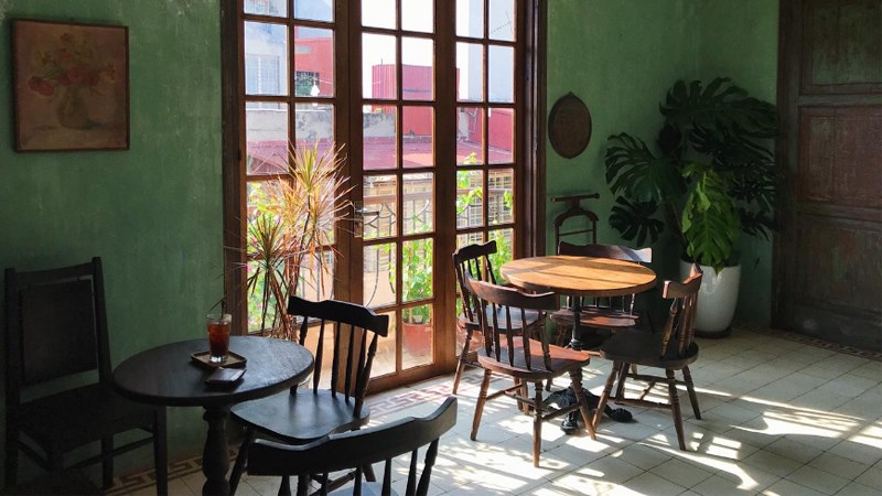 Quán Ban Công Cafe