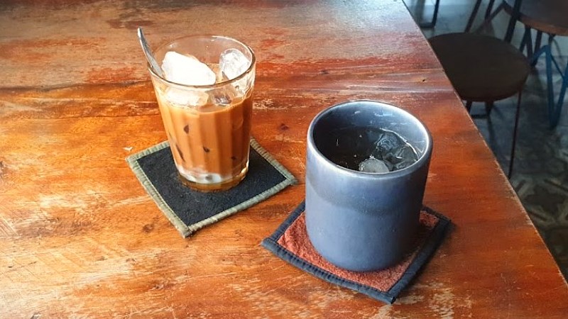 Bâng Khuâng Café