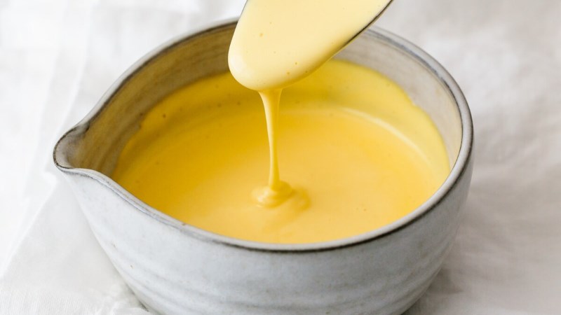Sốt Hollandaise - Pháp