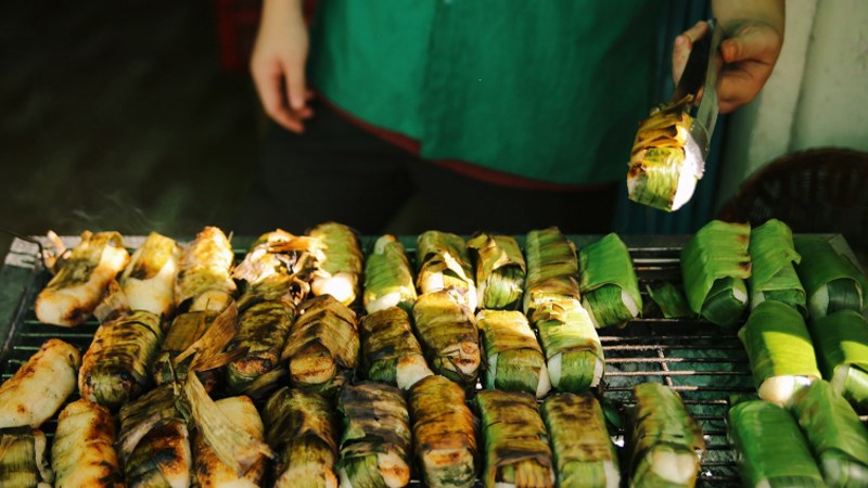 Chuối nếp nướng