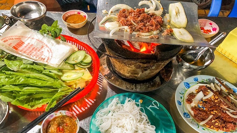 Bò nướng ngói