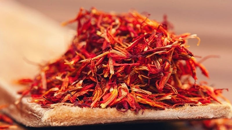 Các cách sử dụng saffron hiệu quả và các lưu ý khi dùng saffron