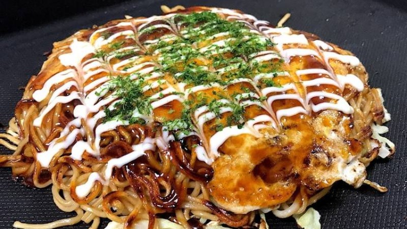 Okonomiyaki - bánh xèo Nhật Bản