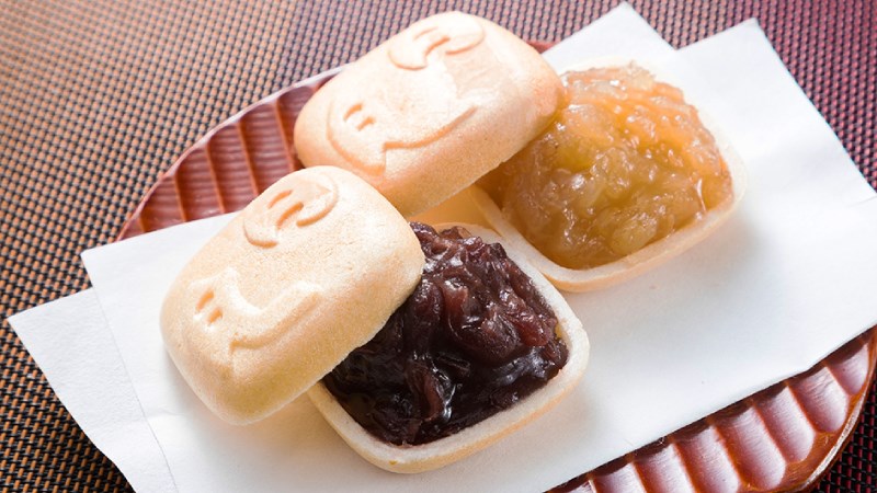 bánh Monaka