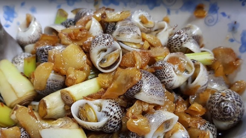 Quán Ốc Tô Xóm Chiếu