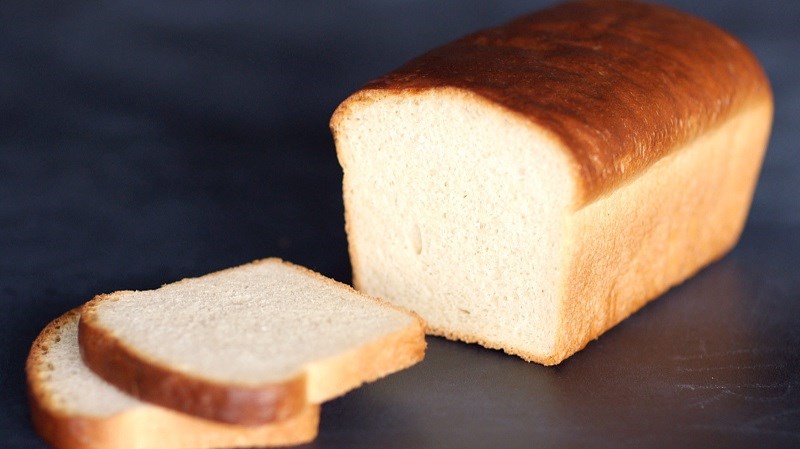 Bánh mì trắng