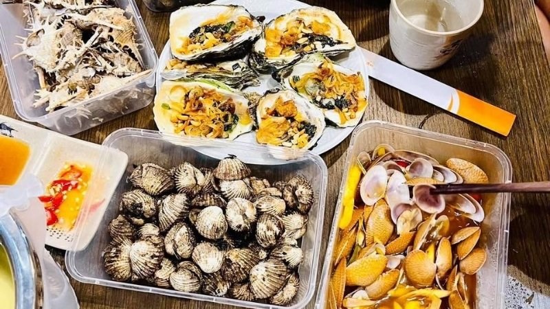 Món ăn tại quán ốc Trang Hải Phòng