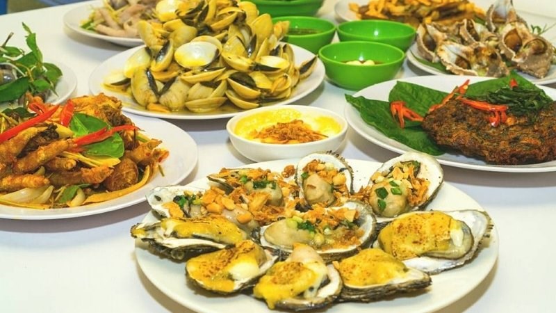 Món ăn tại quán ốc Ba Nghé