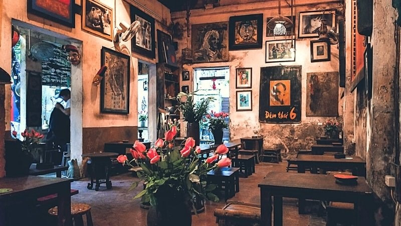 Không gian quán Cafe Cuối Ngõ