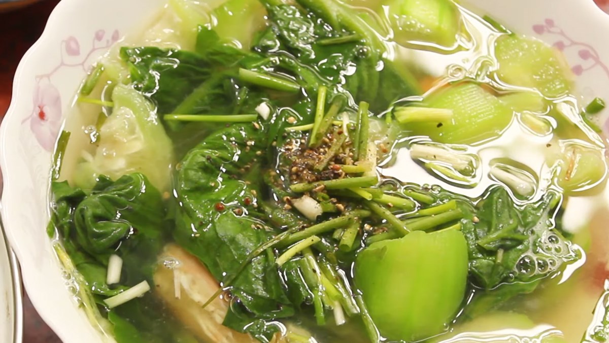 Canh mồng tơi mướp