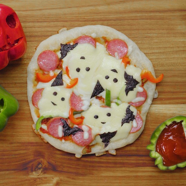Cách làm pizza Halloween không cần lò nướng thơm ngon đơn giản ngay tại nhà